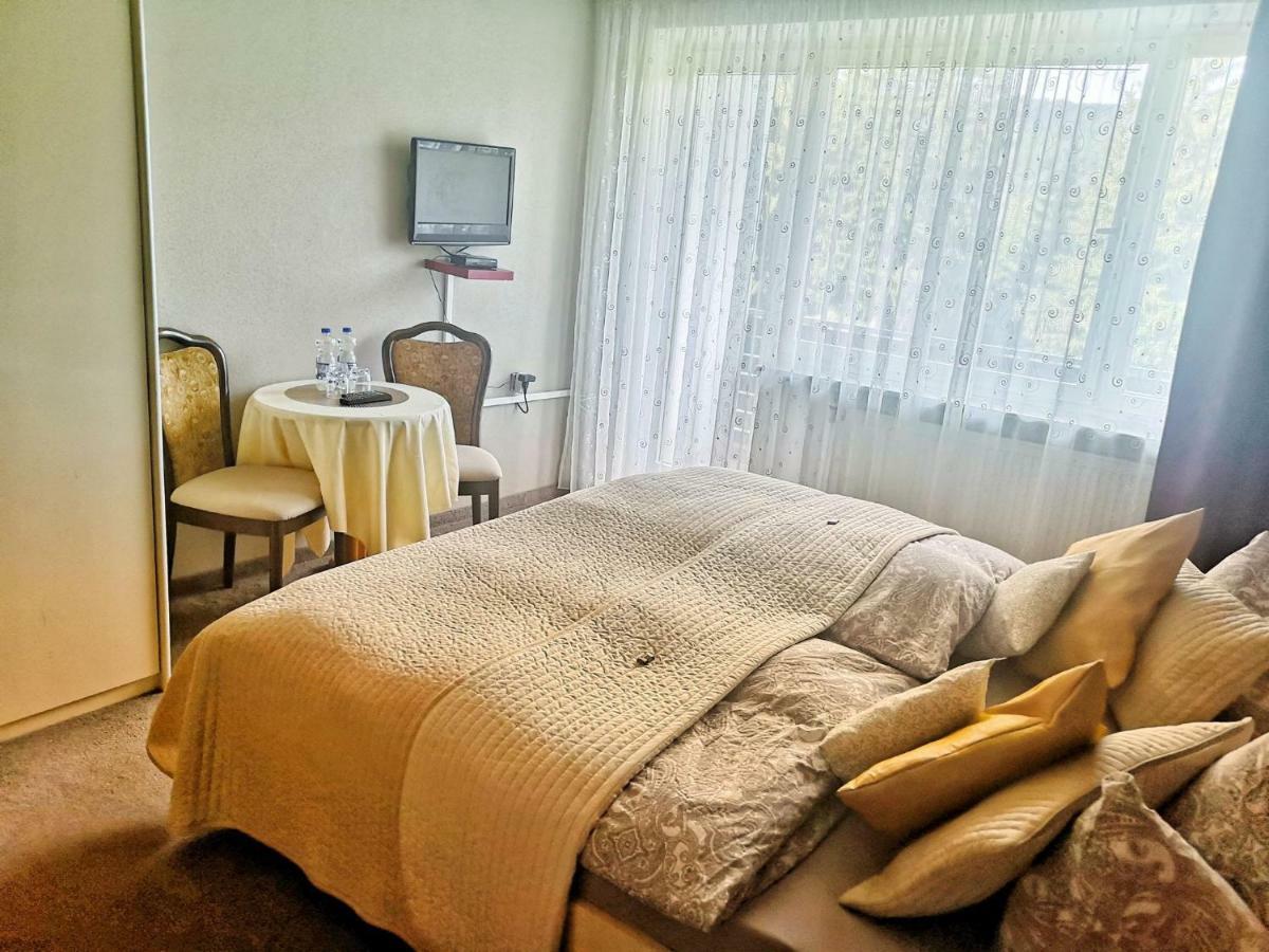 Hotel Pension Waldbaude ヴァルメンシュタイナハ エクステリア 写真