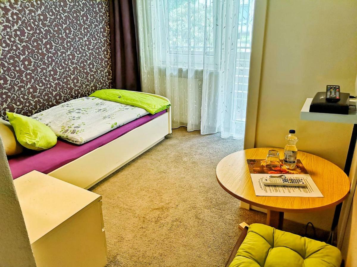 Hotel Pension Waldbaude ヴァルメンシュタイナハ エクステリア 写真